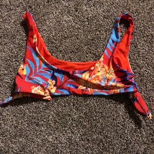 Ripcurl swimsuit top